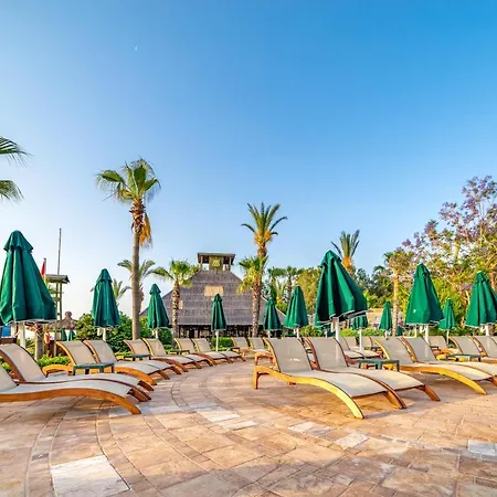 Ośrodek wypoczynkowy Amara Club Marine Nature 5*